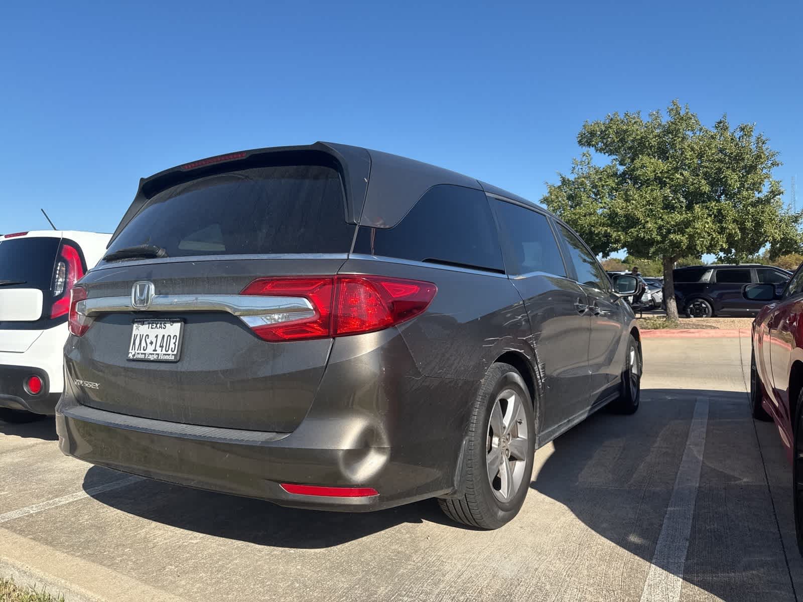 Thumbnail: 2018 Honda Odyssey - 6