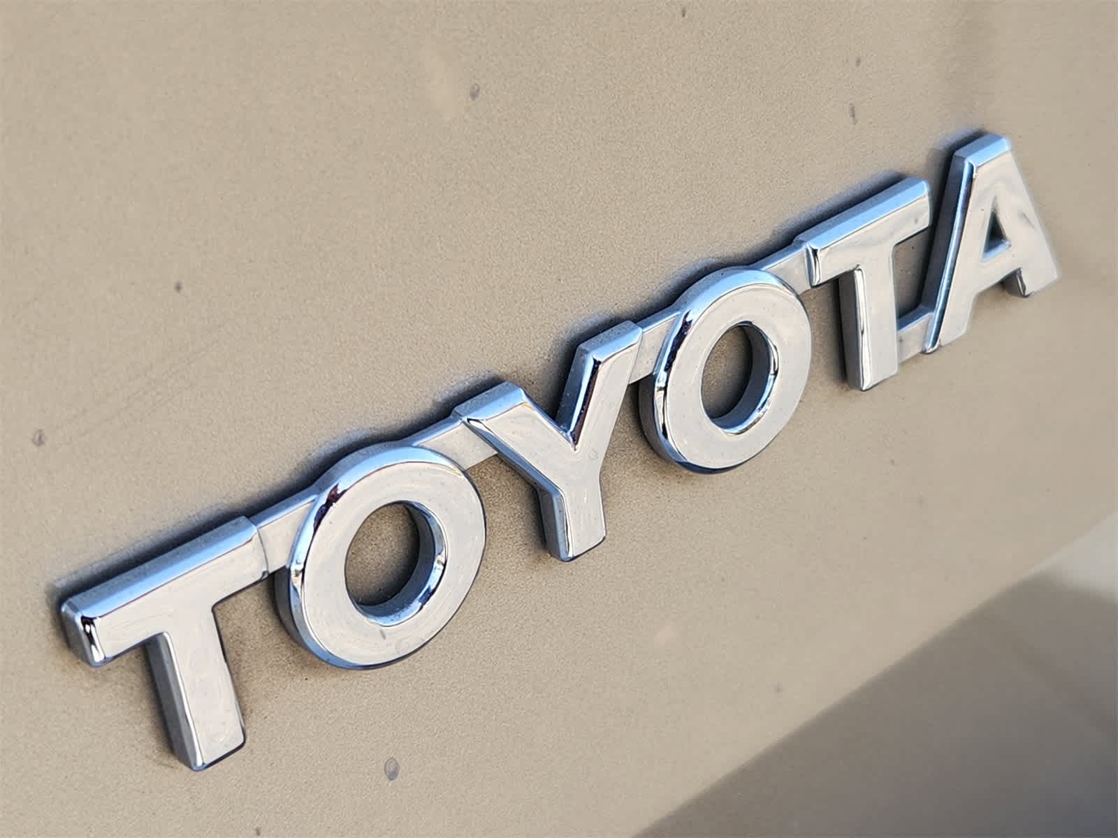 Thumbnail: 2005 Toyota Sienna - 12