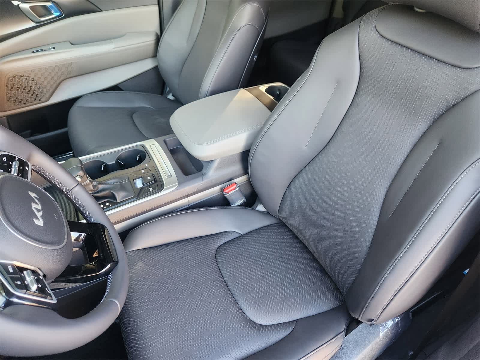 Thumbnail: 2026 Kia Carnival - 12