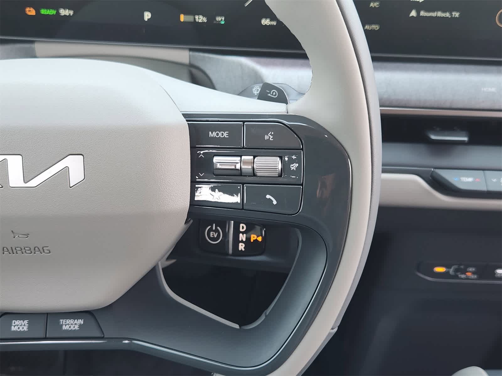 Thumbnail: 2026 Kia EV9 - 26