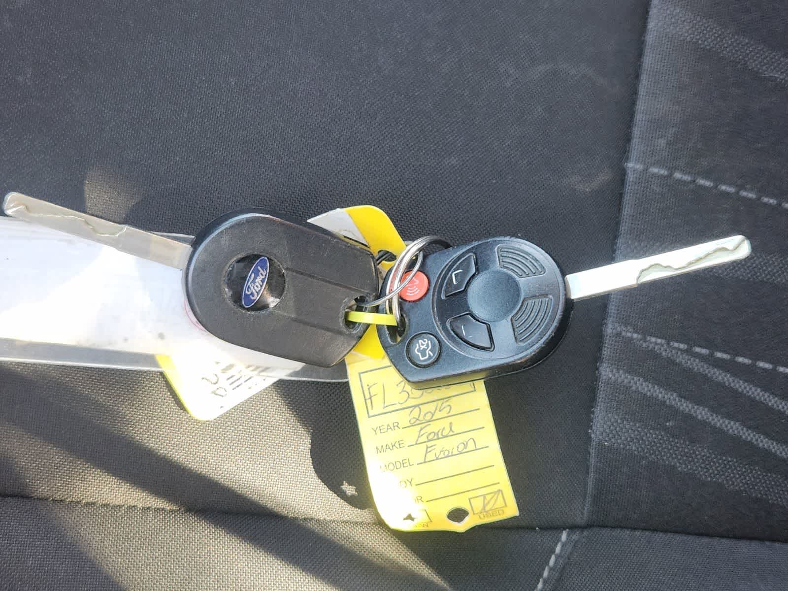 Thumbnail: 2015 Ford Focus - 33