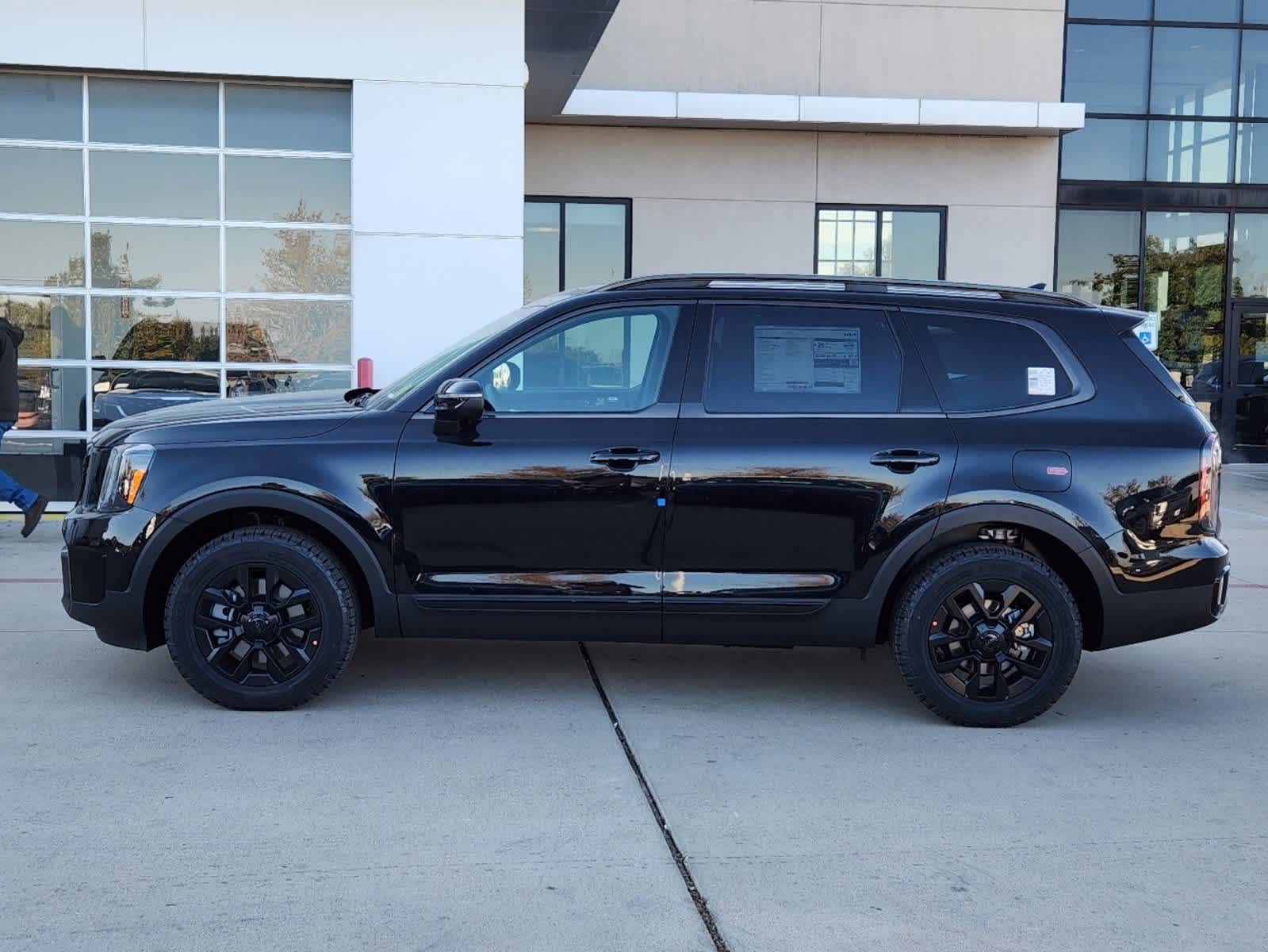 Thumbnail: 2025 Kia Telluride - 4