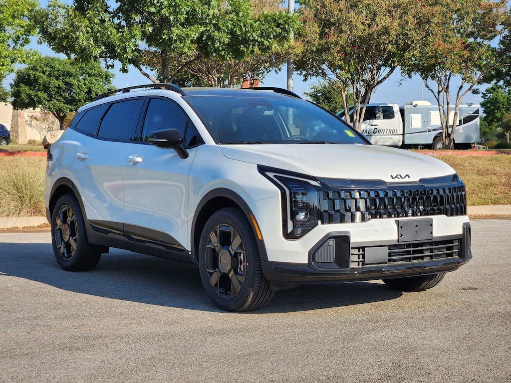 New 2026 Kia Sportage Hybrid X-Line SUV