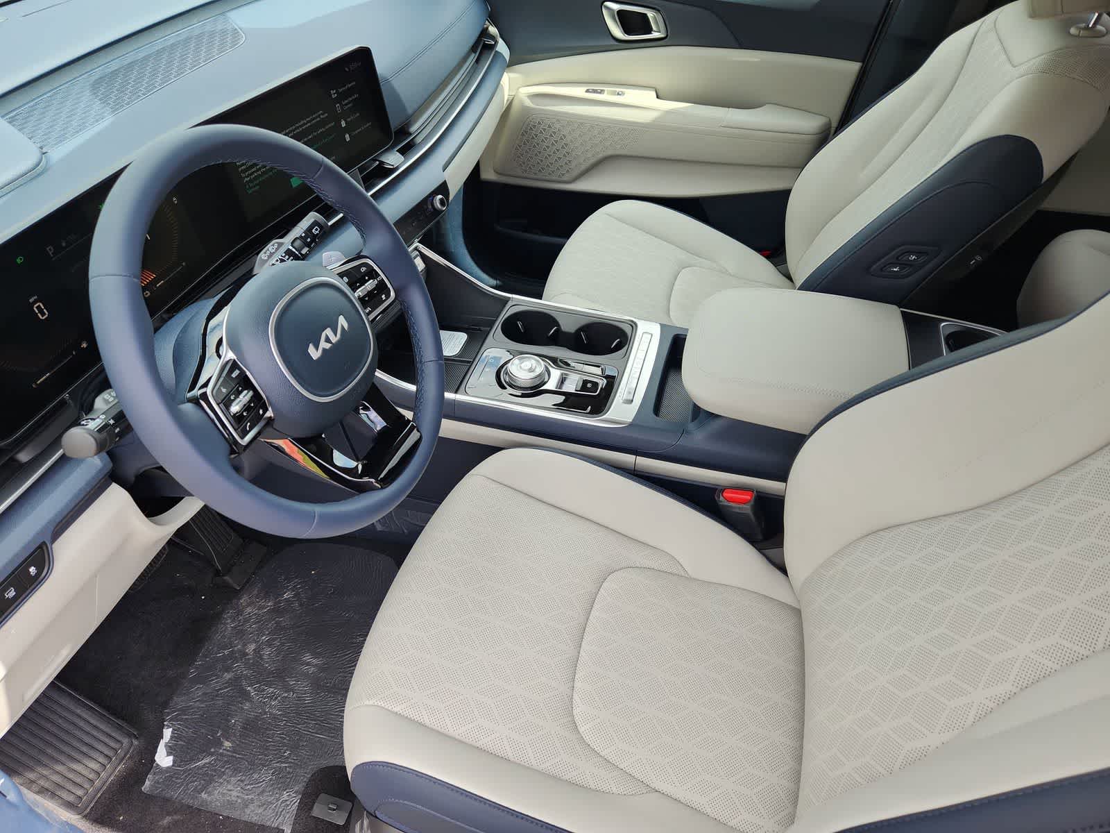 Thumbnail: 2026 Kia Carnival - 2