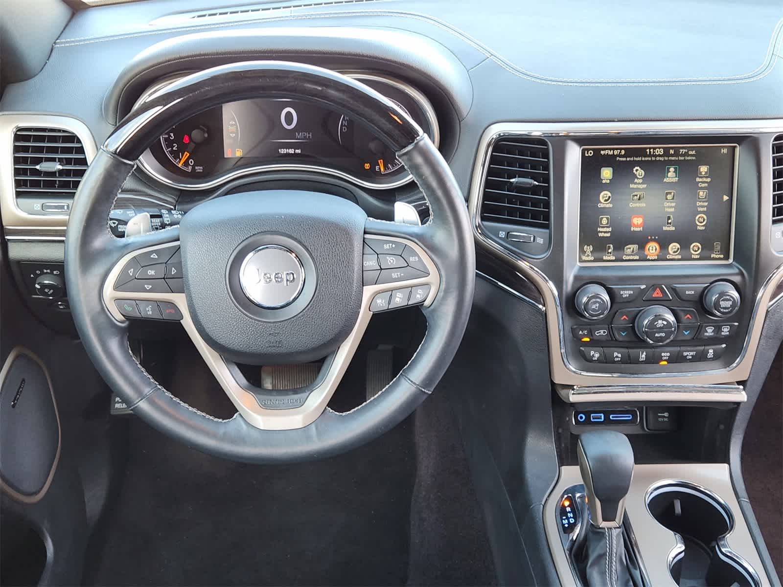 Thumbnail: 2017 Jeep Grand Cherokee - 27