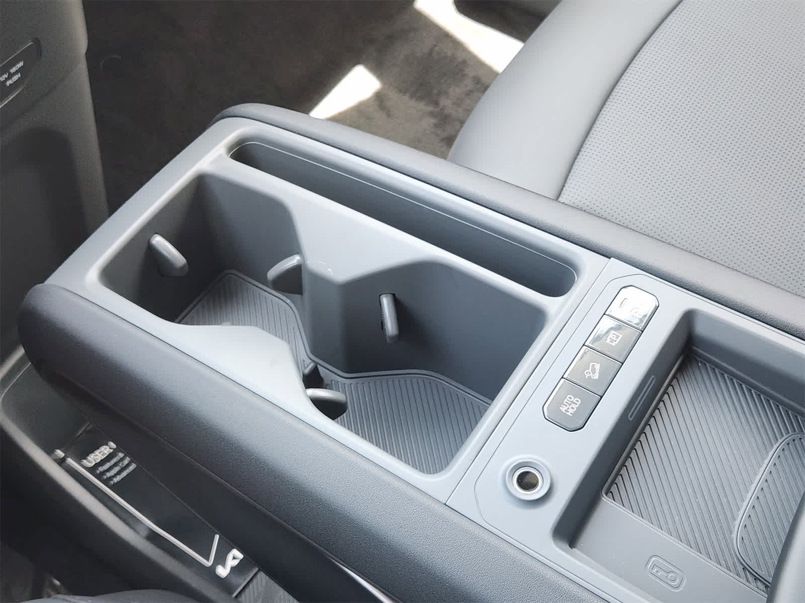 Thumbnail: 2026 Kia EV9 - 17
