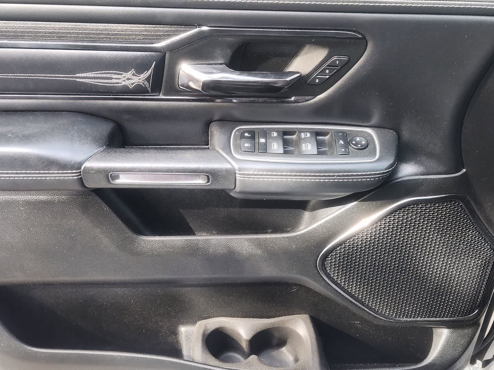 Thumbnail: 2022 RAM 1500 - 22