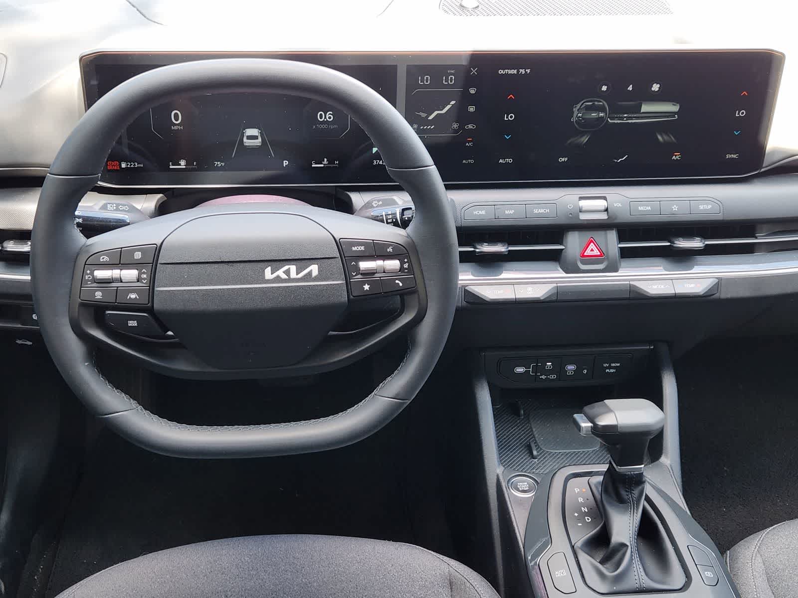 Thumbnail: 2025 Kia K4 - 26