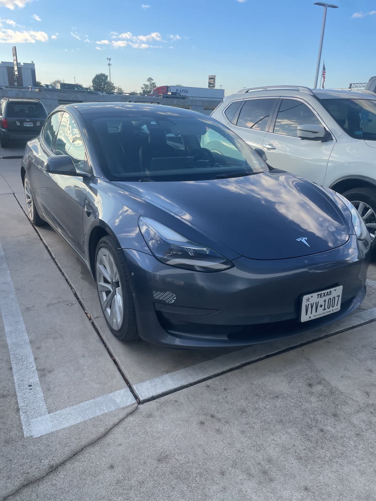 2022 Tesla Model 3 photo 2