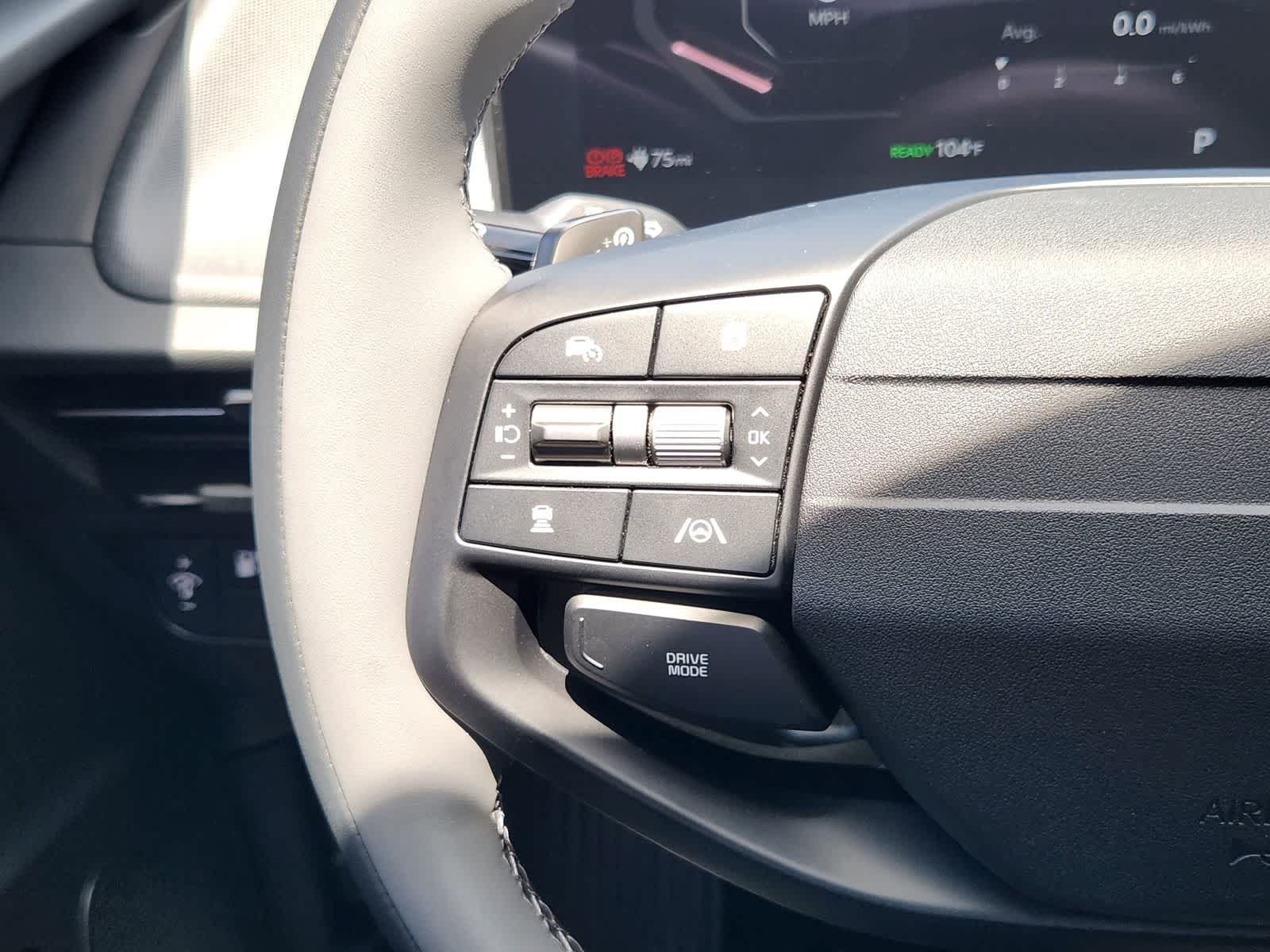 Thumbnail: 2025 Kia EV6 - 25