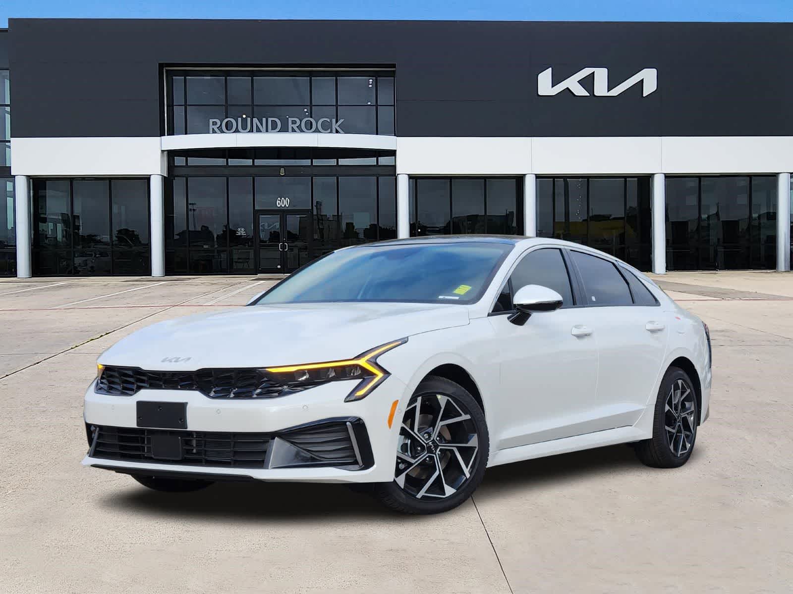 Thumbnail: 2026 Kia K5 - 1
