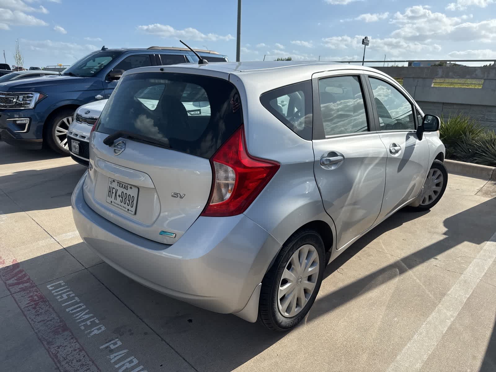 2014 Nissan Versa Note SV 4