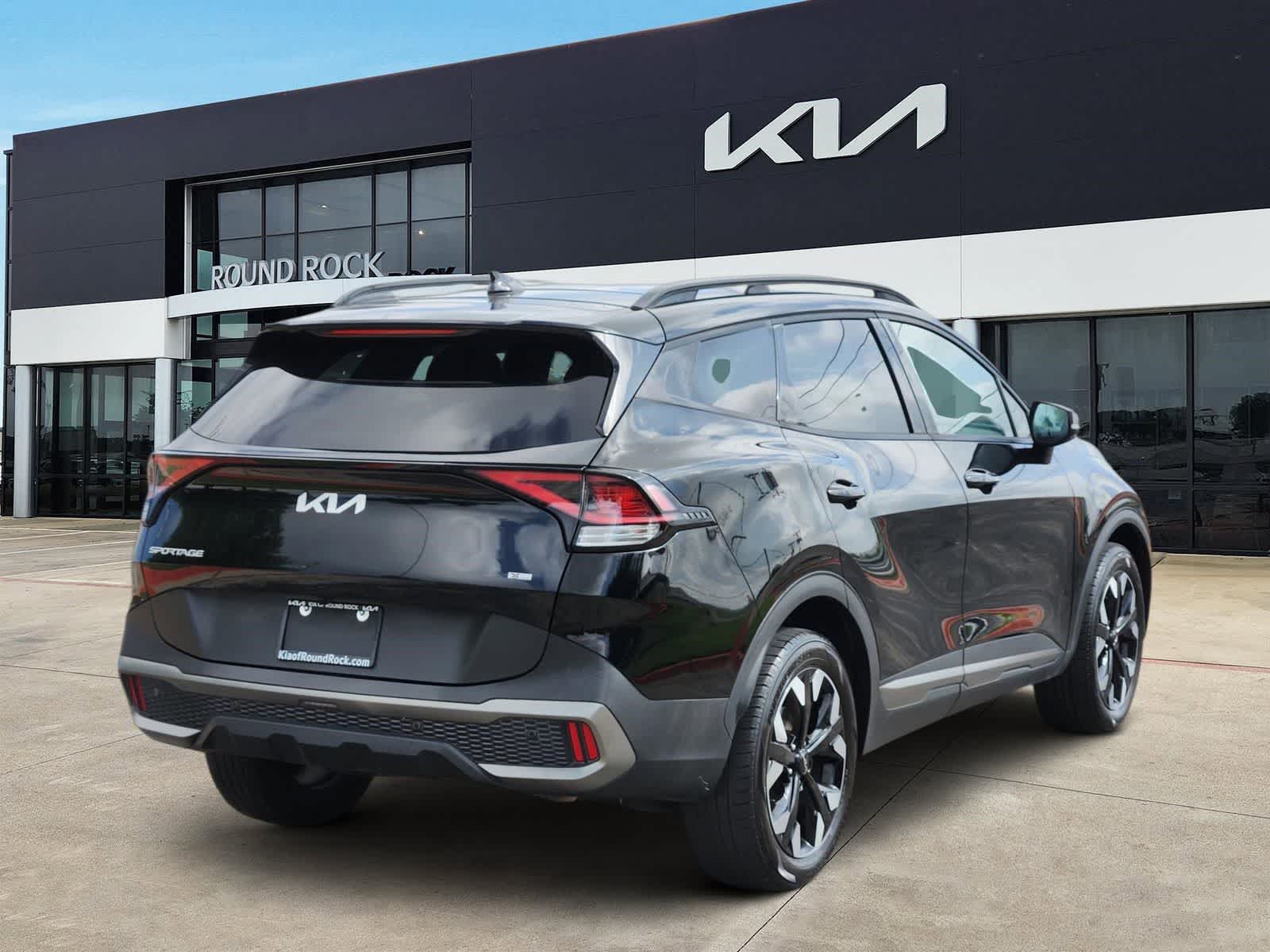Thumbnail: 2023 Kia Sportage - 4