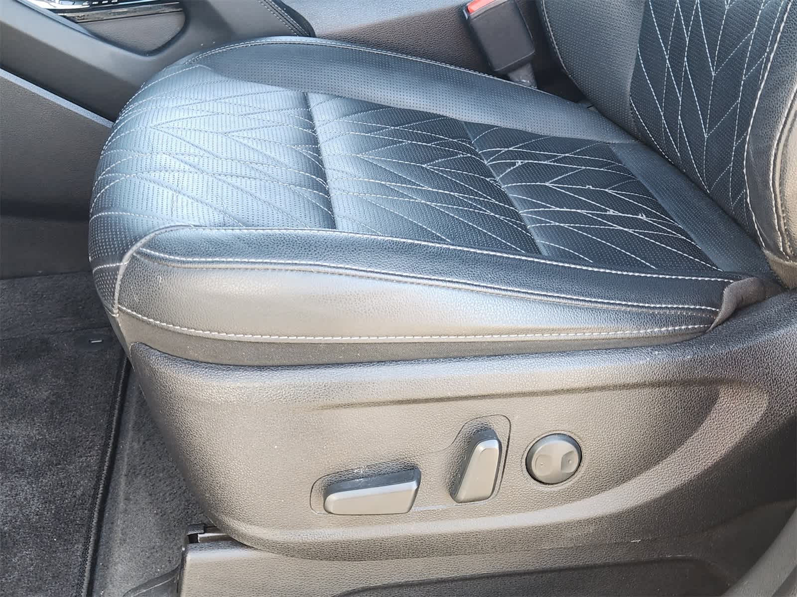 Thumbnail: 2024 Kia Telluride - 23