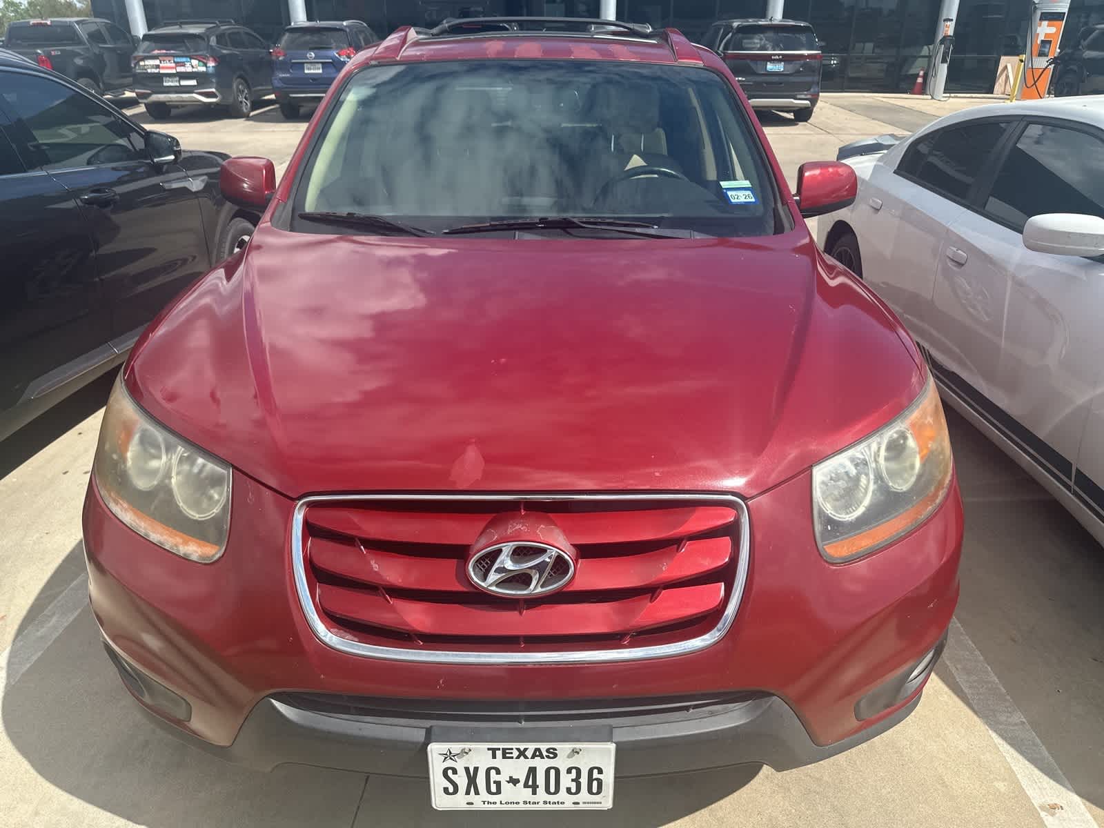 Thumbnail: 2011 Hyundai Santa Fe - 2