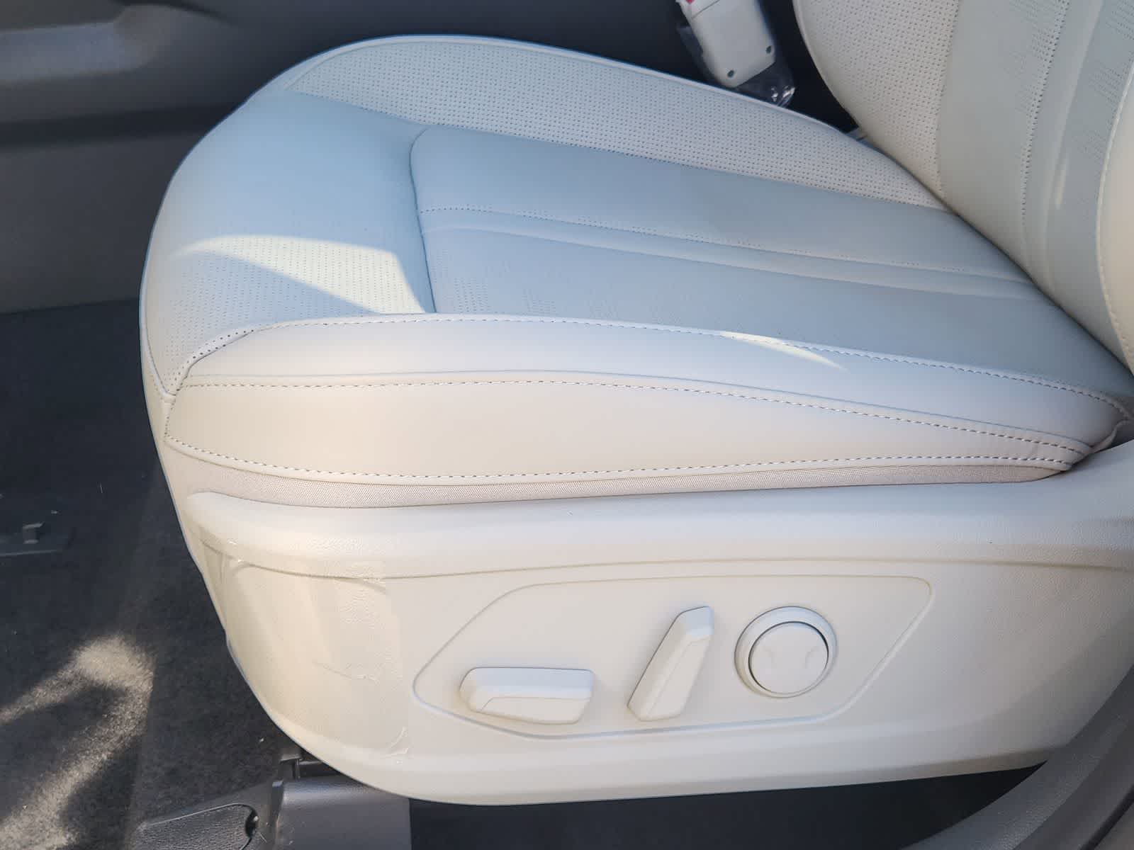 Thumbnail: 2026 Kia Sorento - 22