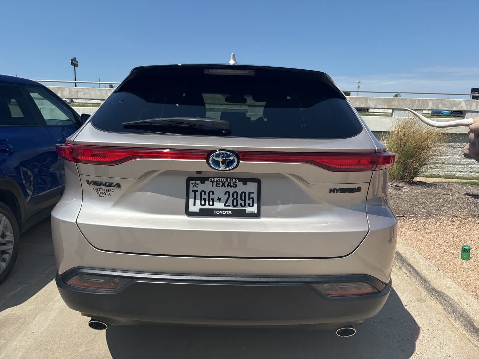 Thumbnail: 2022 Toyota Venza - 5