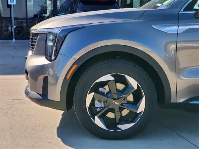 2025 Kia Sorento EX 8