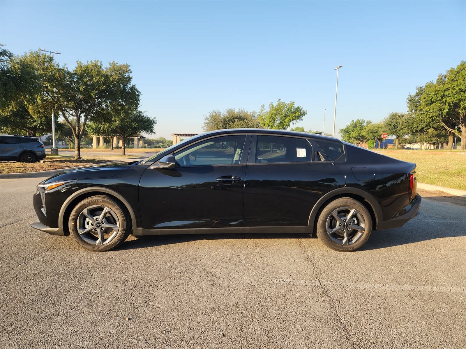 Thumbnail: 2025 Kia K4 - 4