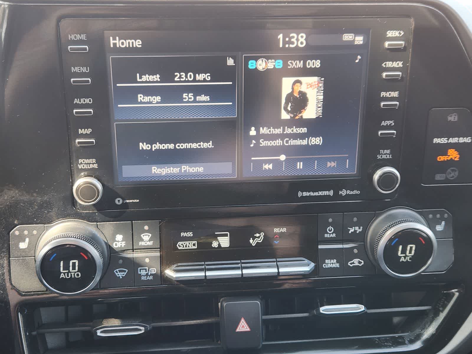 Thumbnail: 2022 Toyota Highlander - 17