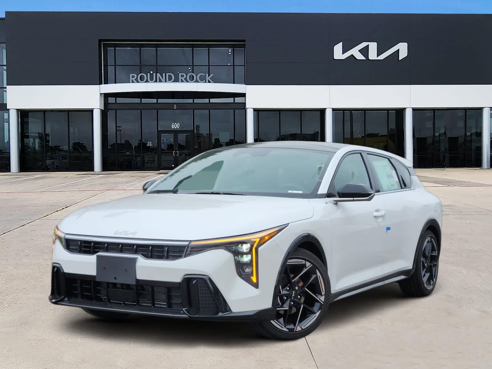 Thumbnail: 2026 Kia K4 - 1