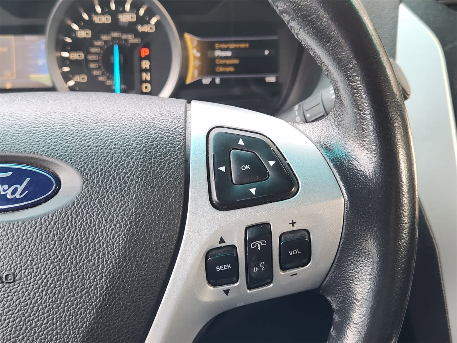 Thumbnail: 2013 Ford Explorer - 27