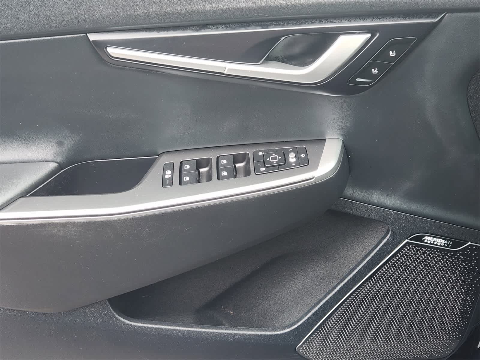 Thumbnail: 2024 Kia EV6 - 22