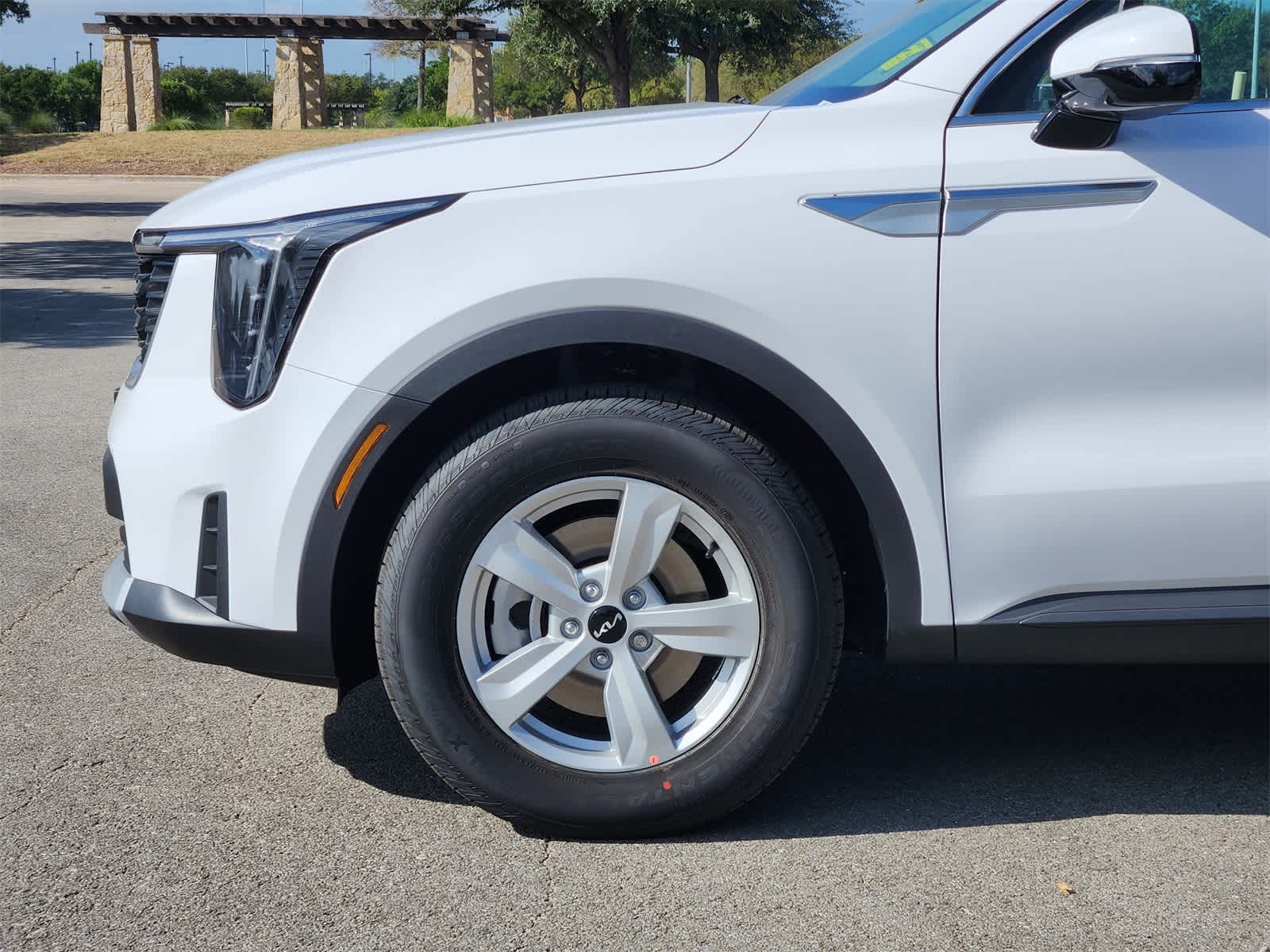 Thumbnail: 2026 Kia Sorento - 8