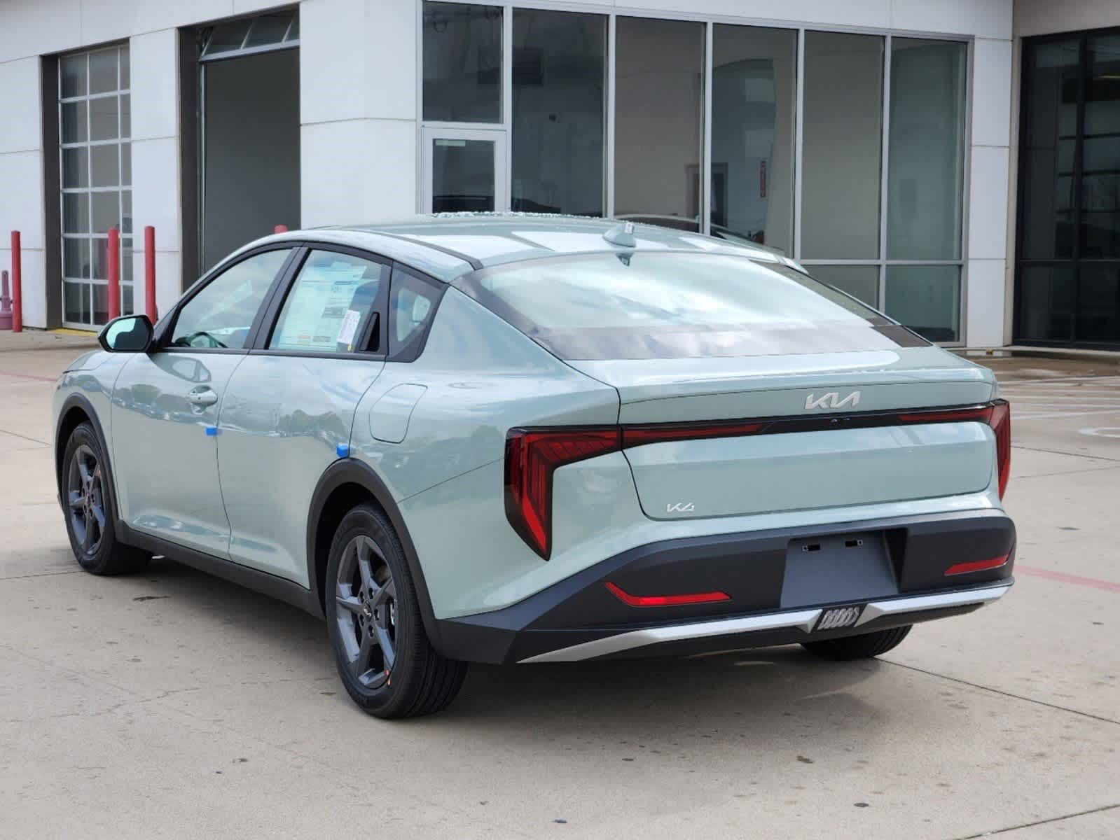 Thumbnail: 2025 Kia K4 - 4