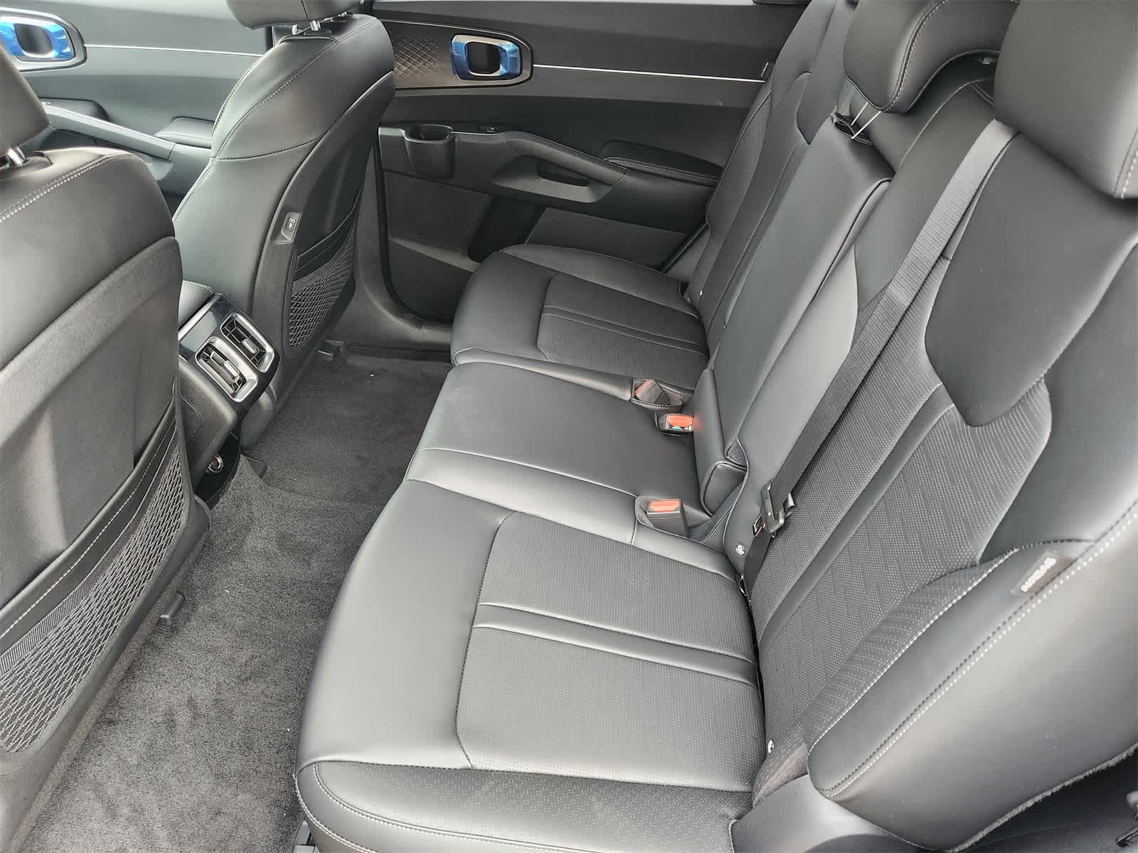 Thumbnail: 2026 Kia Sorento - 20