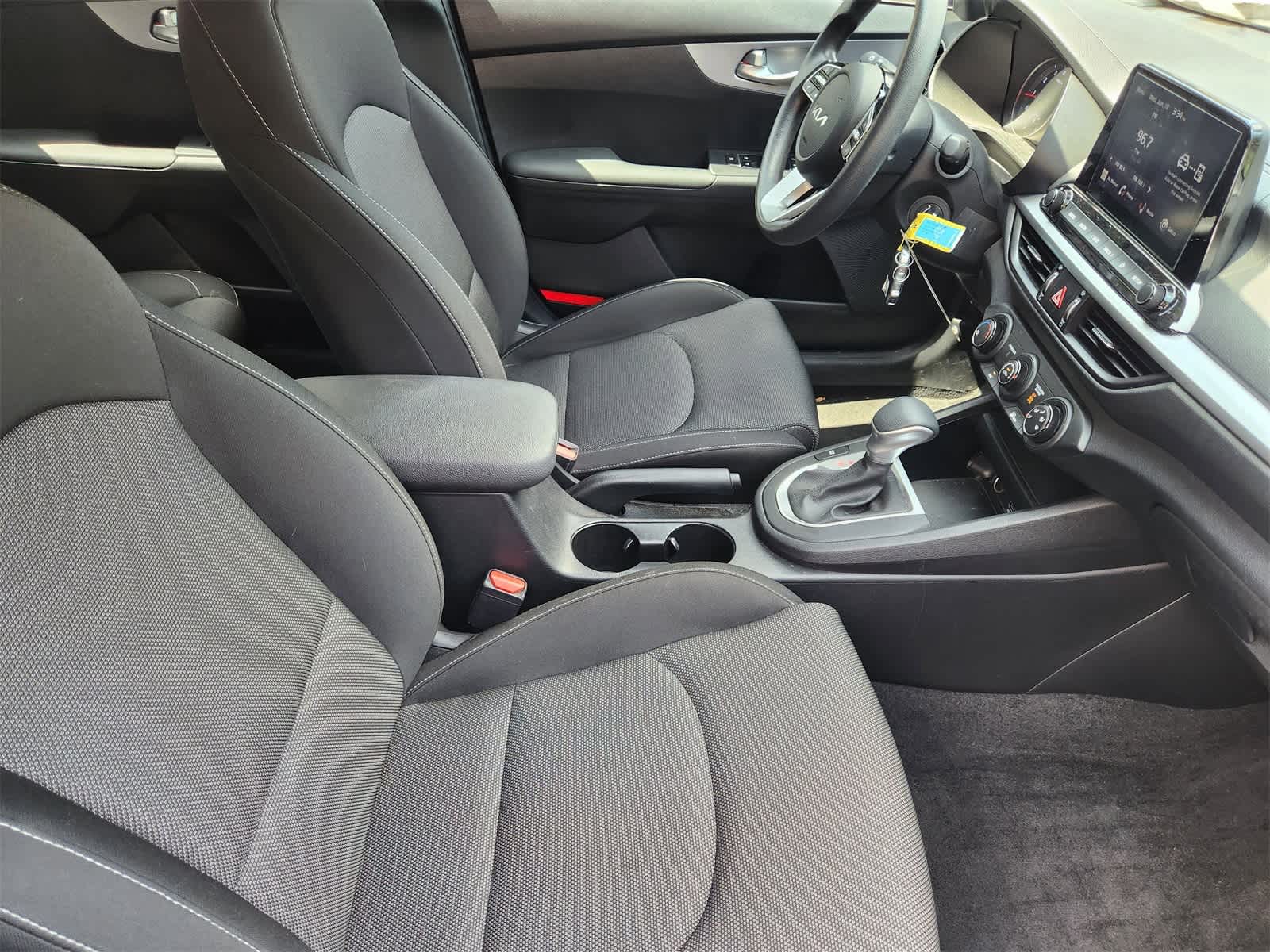 Thumbnail: 2025 Kia K5 - 11