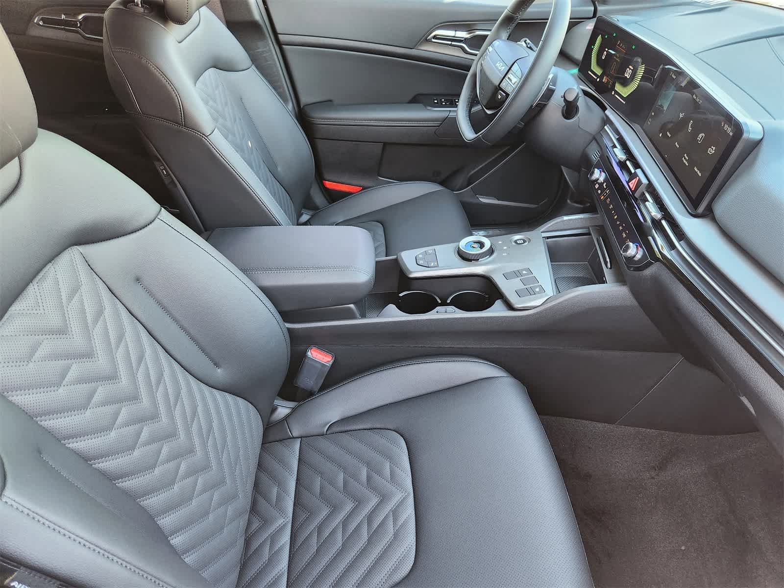 Thumbnail: 2026 Kia Sportage - 12