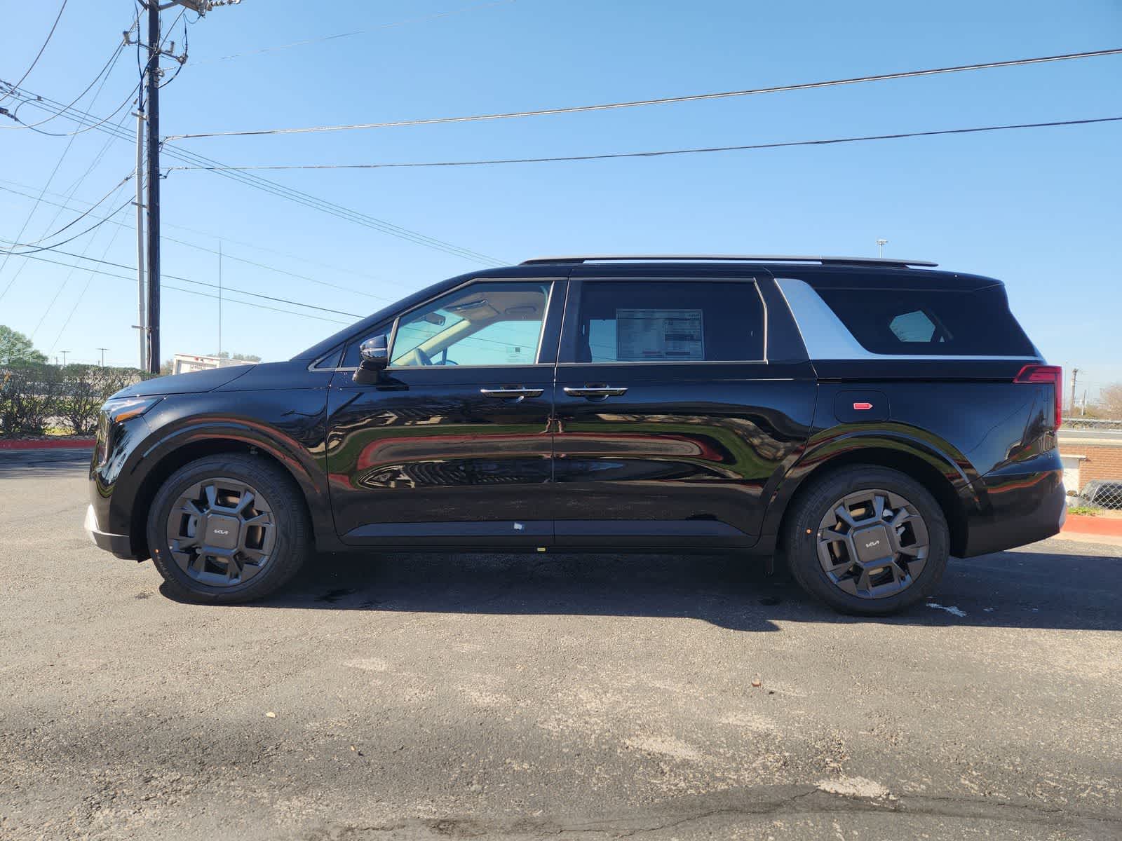 Thumbnail: 2026 Kia Carnival - 3