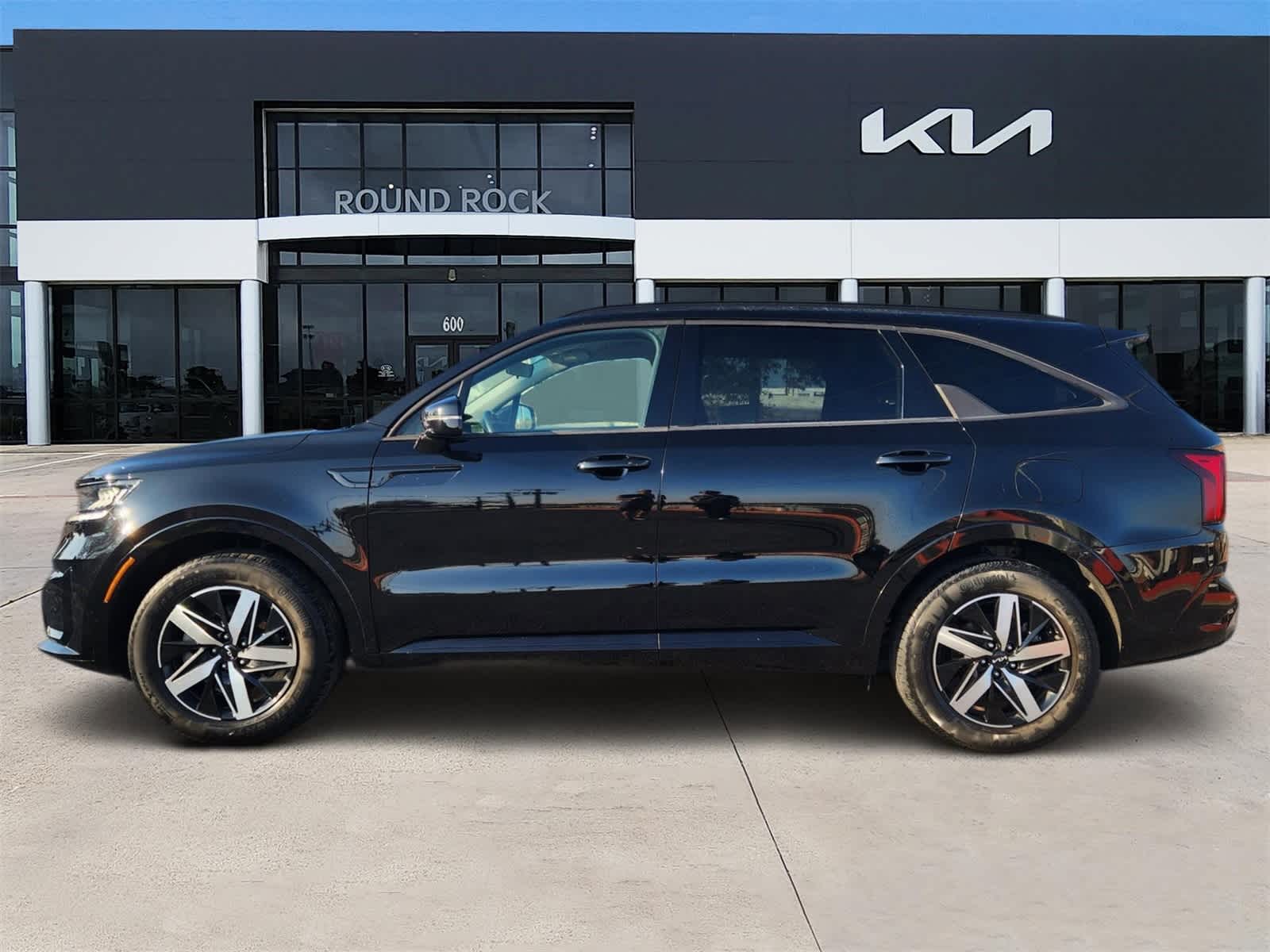 Thumbnail: 2022 Kia Sorento - 4