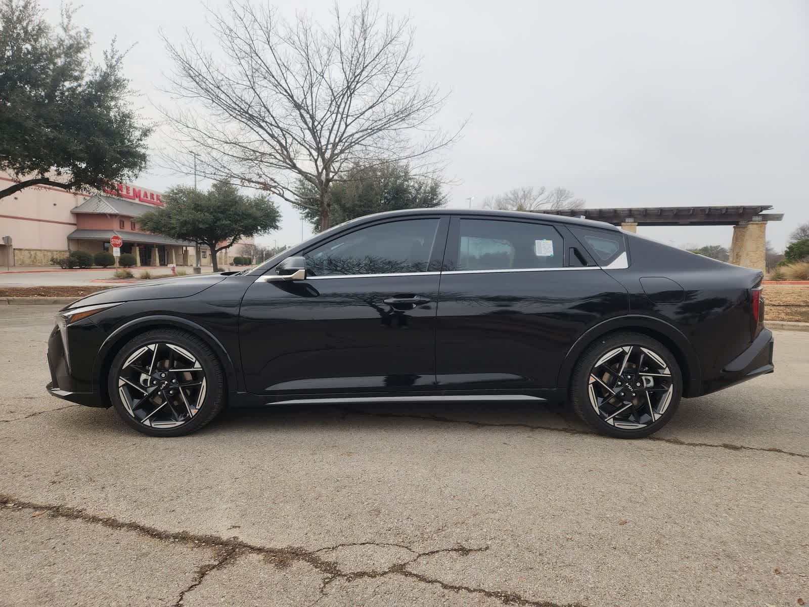 Thumbnail: 2026 Kia K4 - 4