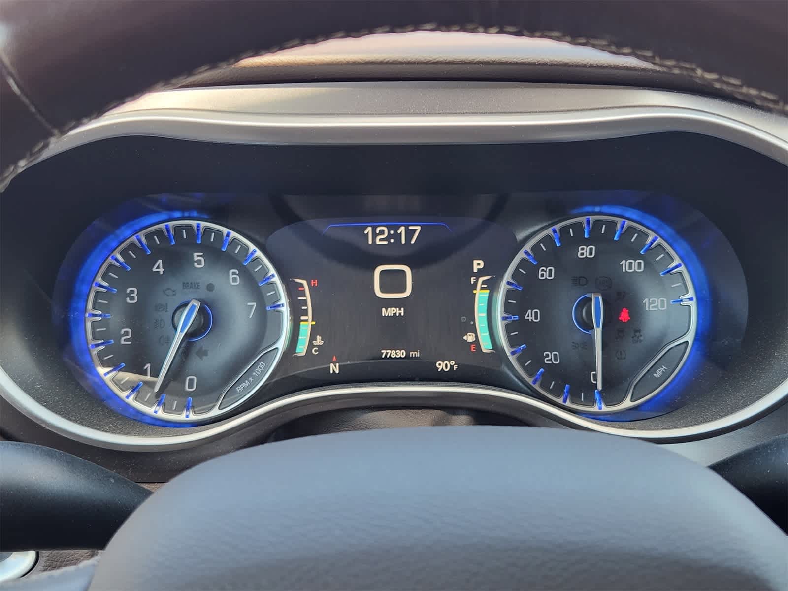 Thumbnail: 2018 Chrysler Pacifica - 15