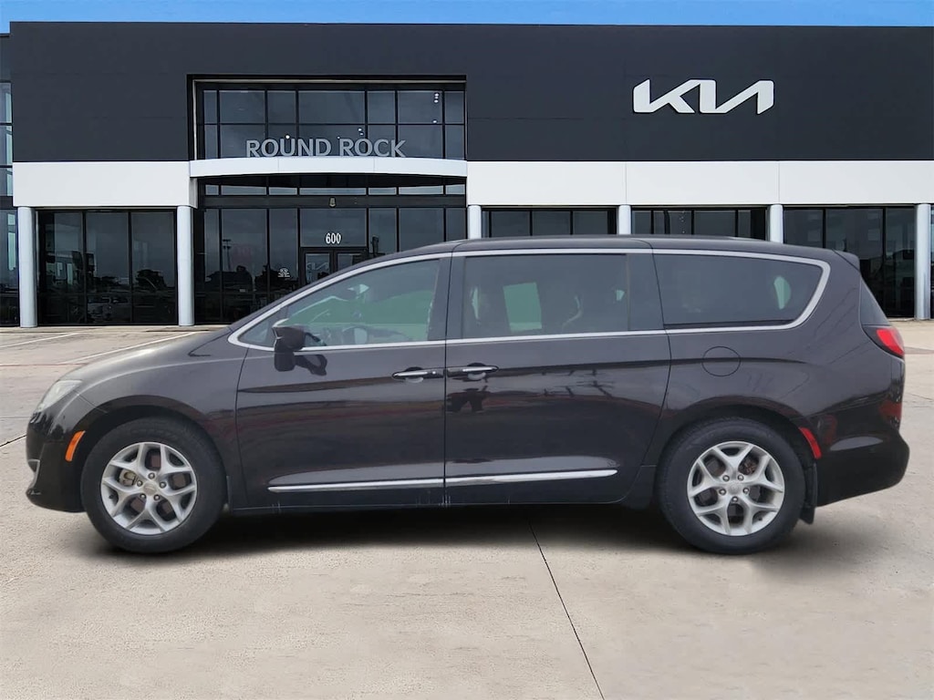 Used 2018 Chrysler Pacifica Touring L Plus Van