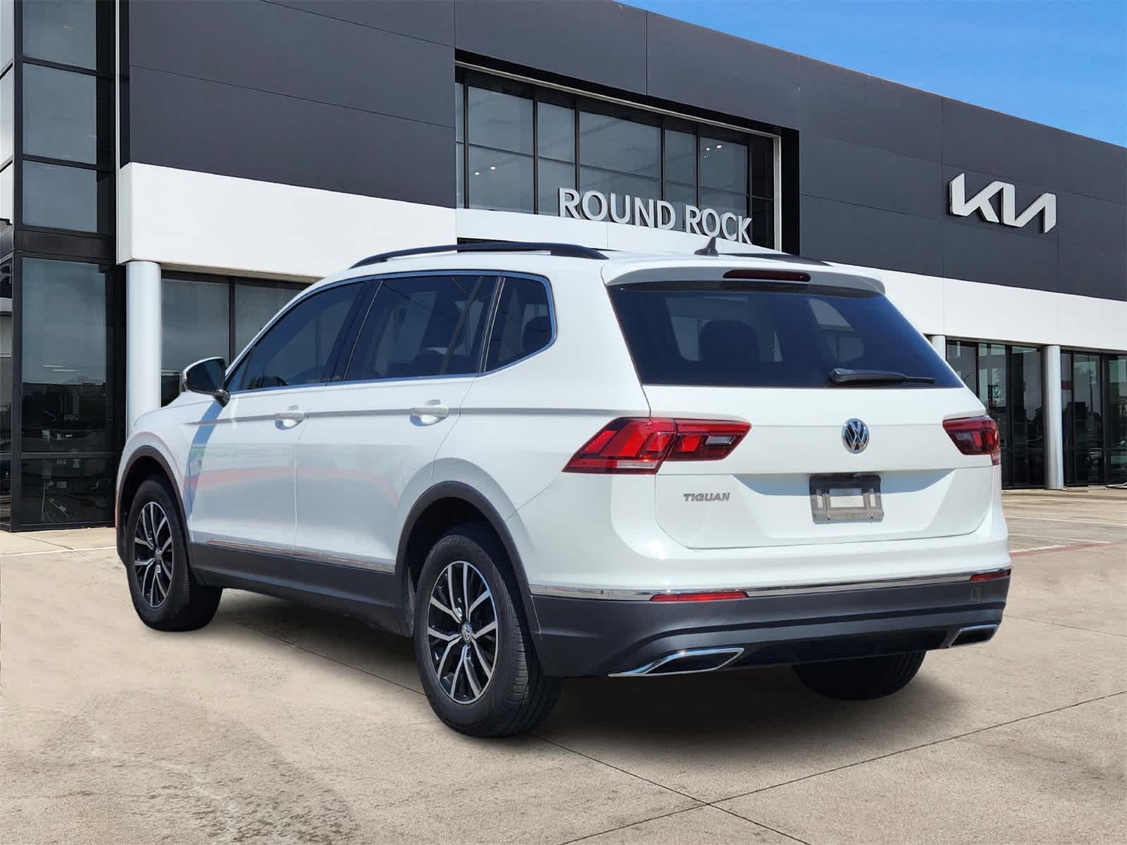 Thumbnail: 2021 Volkswagen Tiguan - 6