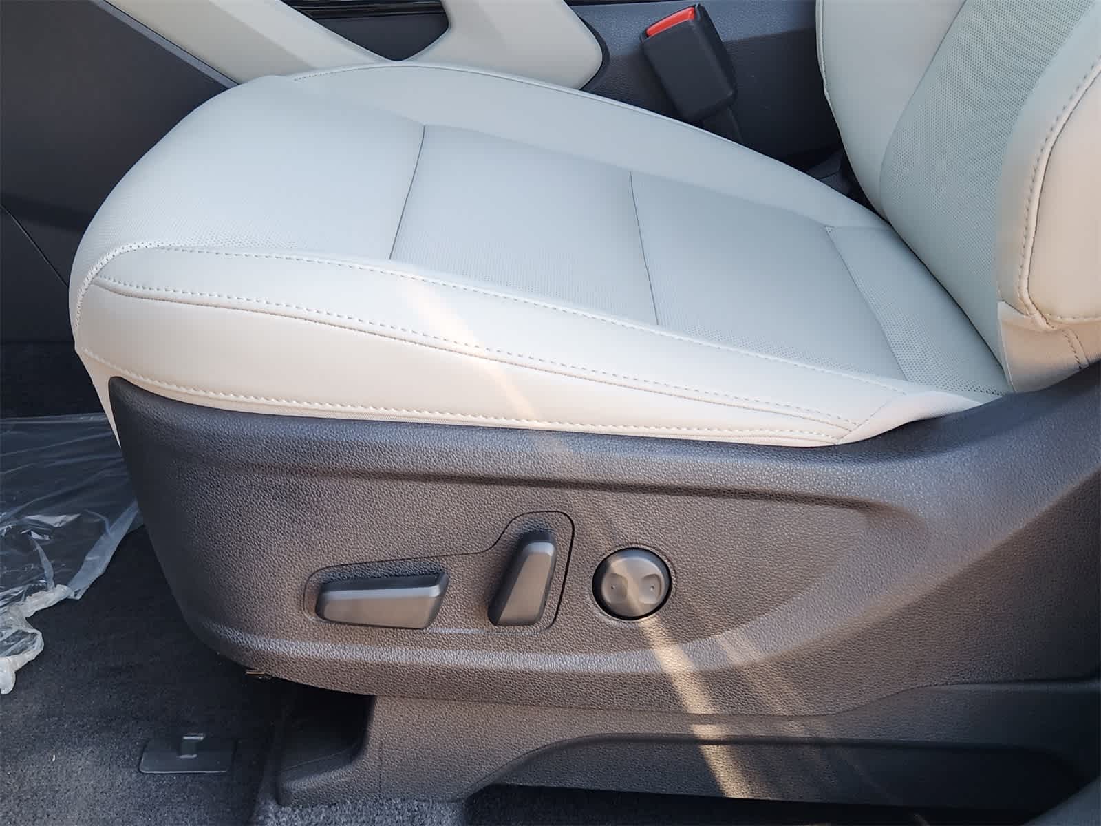 Thumbnail: 2025 Kia Telluride - 21