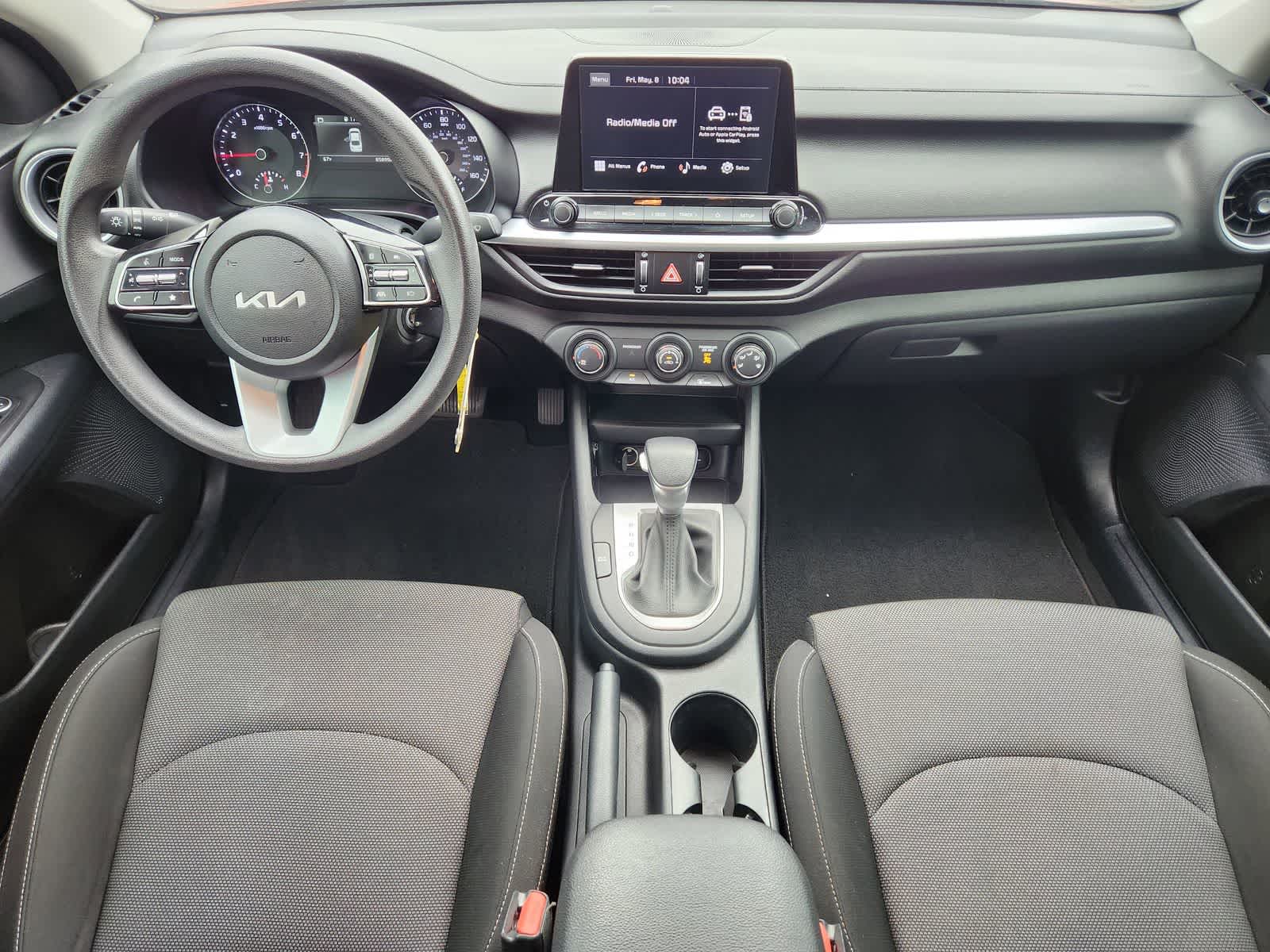 Thumbnail: 2022 Kia Forte - 22