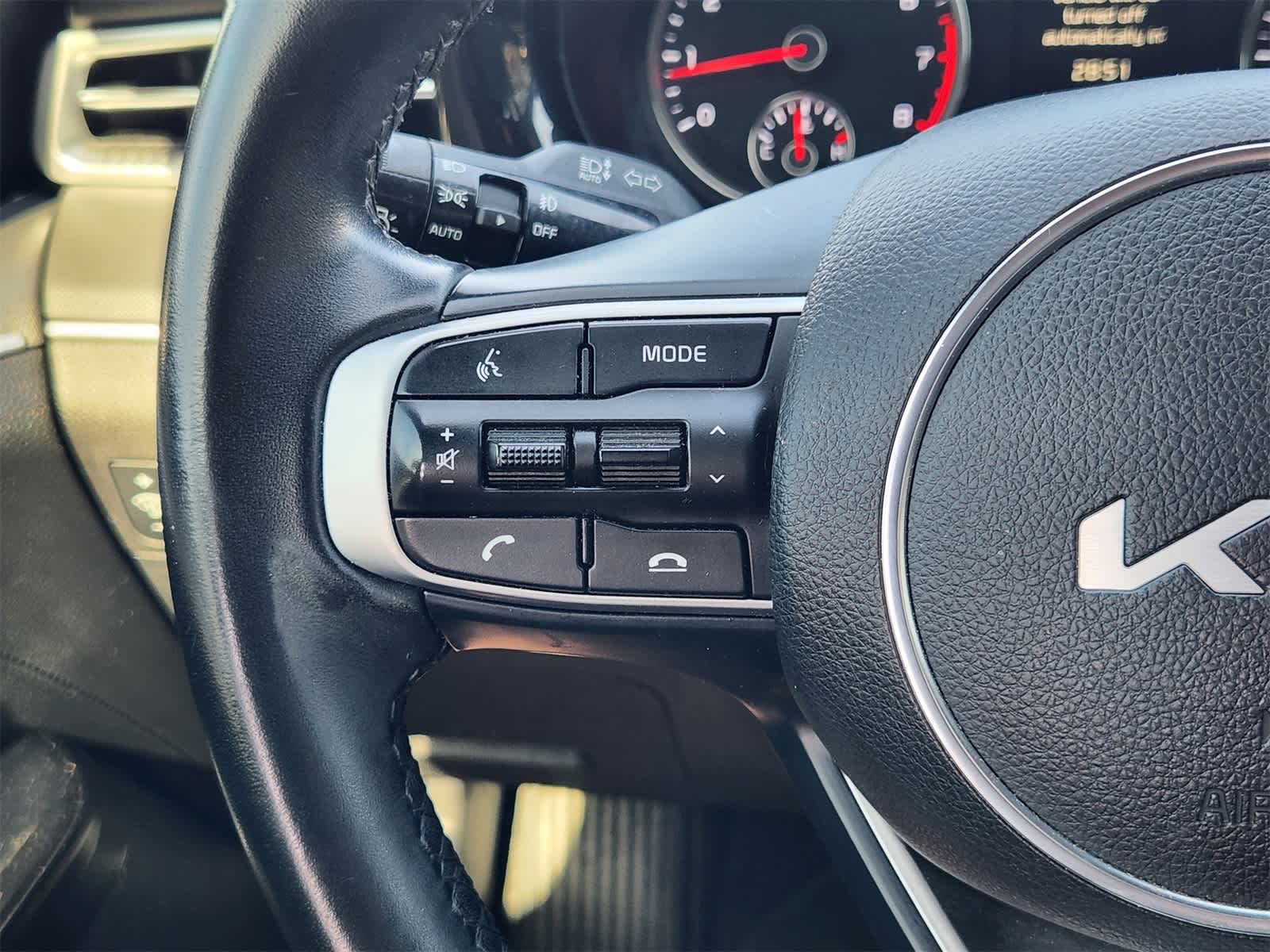 Thumbnail: 2023 Kia K5 - 25