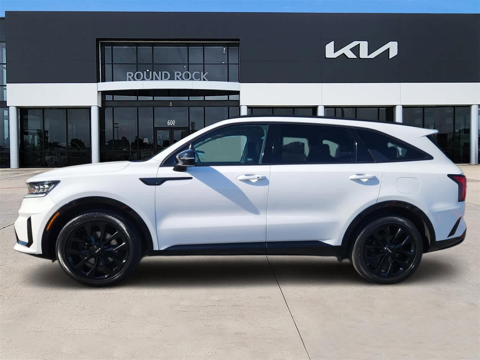 Thumbnail: 2022 Kia Sorento - 4