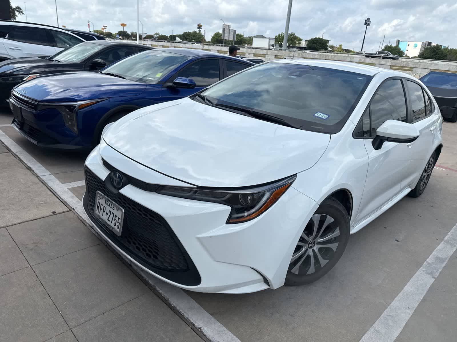 Thumbnail: 2022 Toyota Corolla - 1