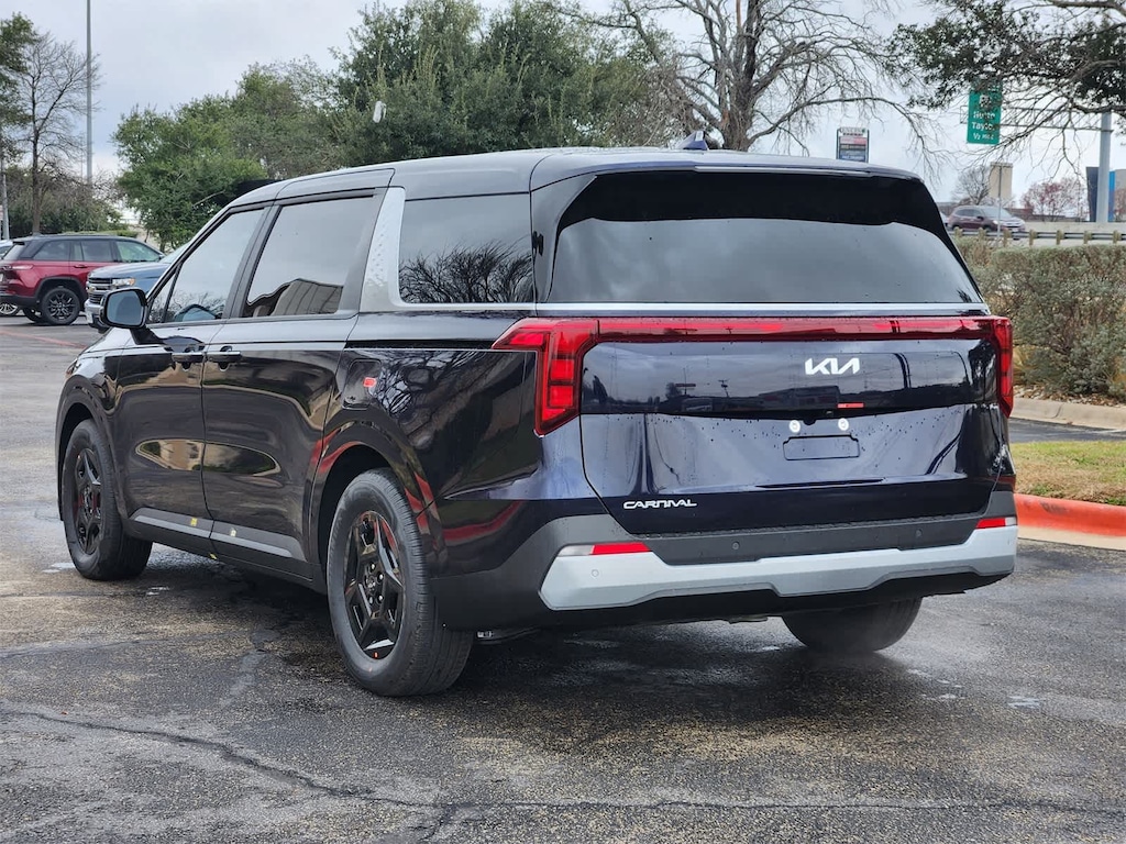 New 2026 Kia Carnival LXS Van Passenger Van
