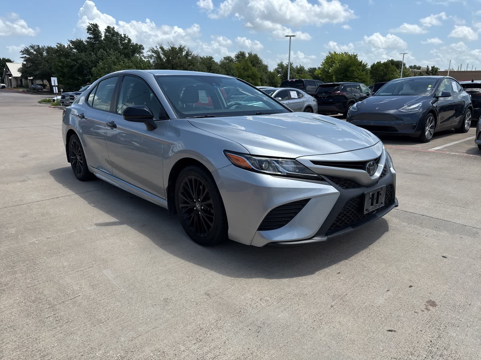 Thumbnail: 2019 Toyota Camry - 5