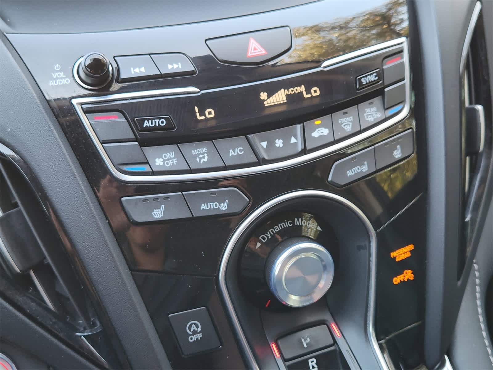 Thumbnail: 2019 Acura RDX - 18