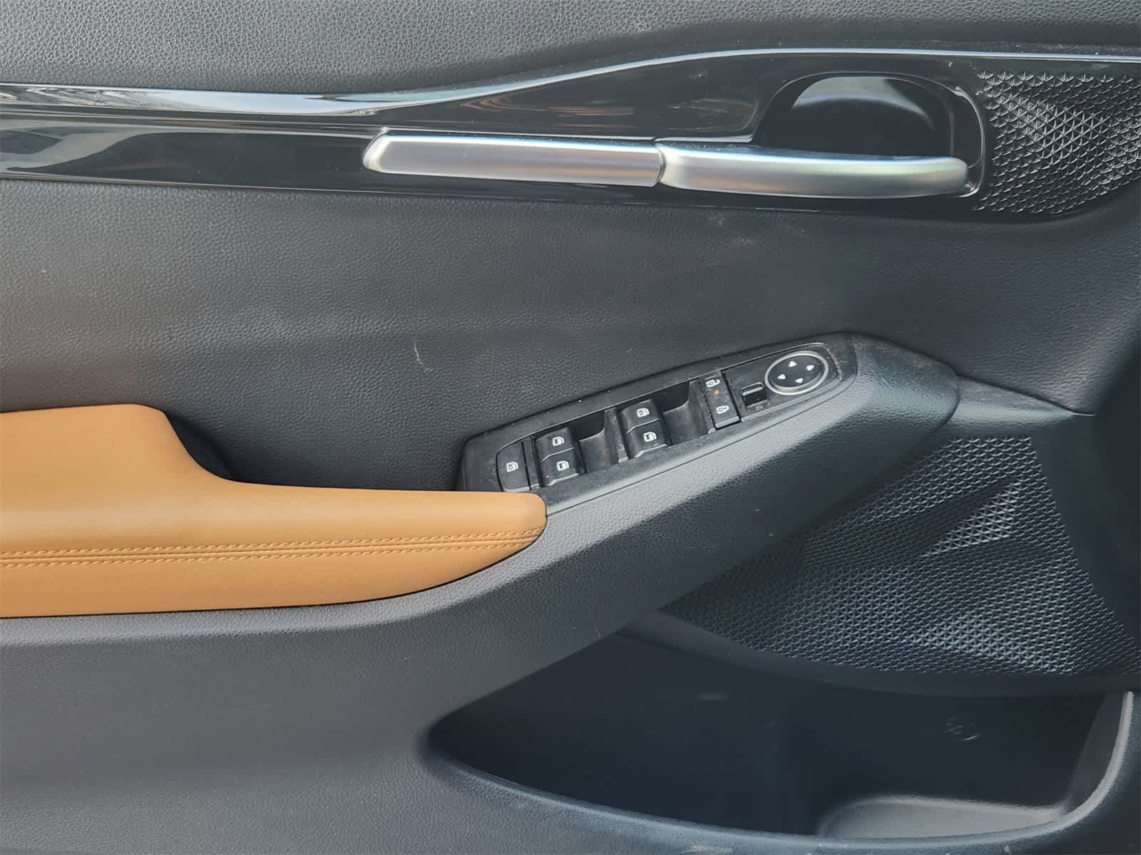 Thumbnail: 2024 Kia Seltos - 21