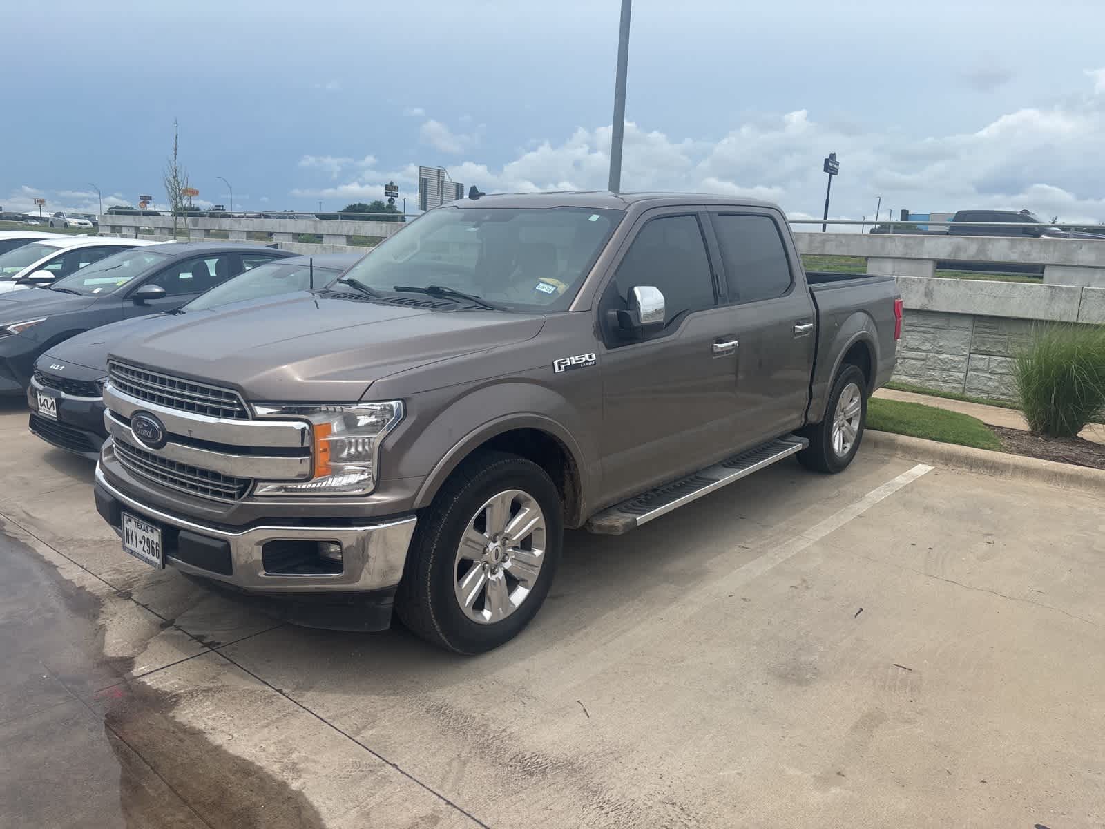 2020 Ford F-150 Lariat Hero Image
