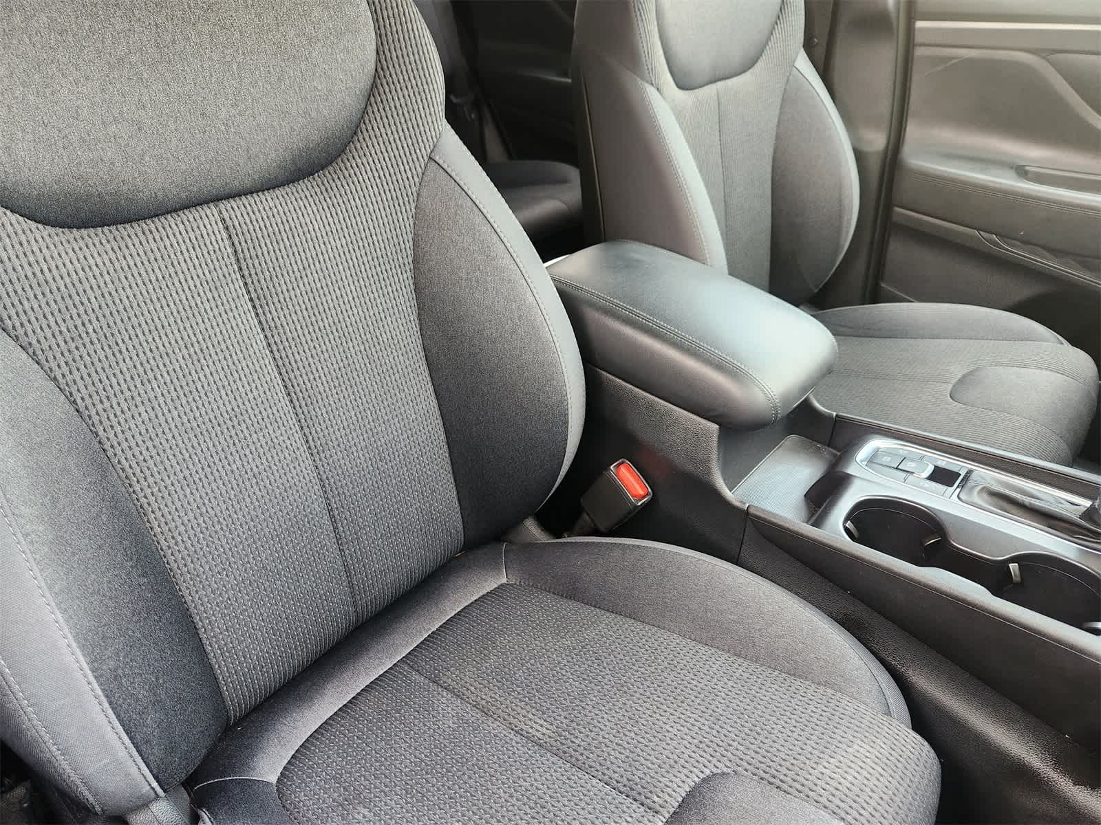 Thumbnail: 2020 Hyundai Santa Fe - 14