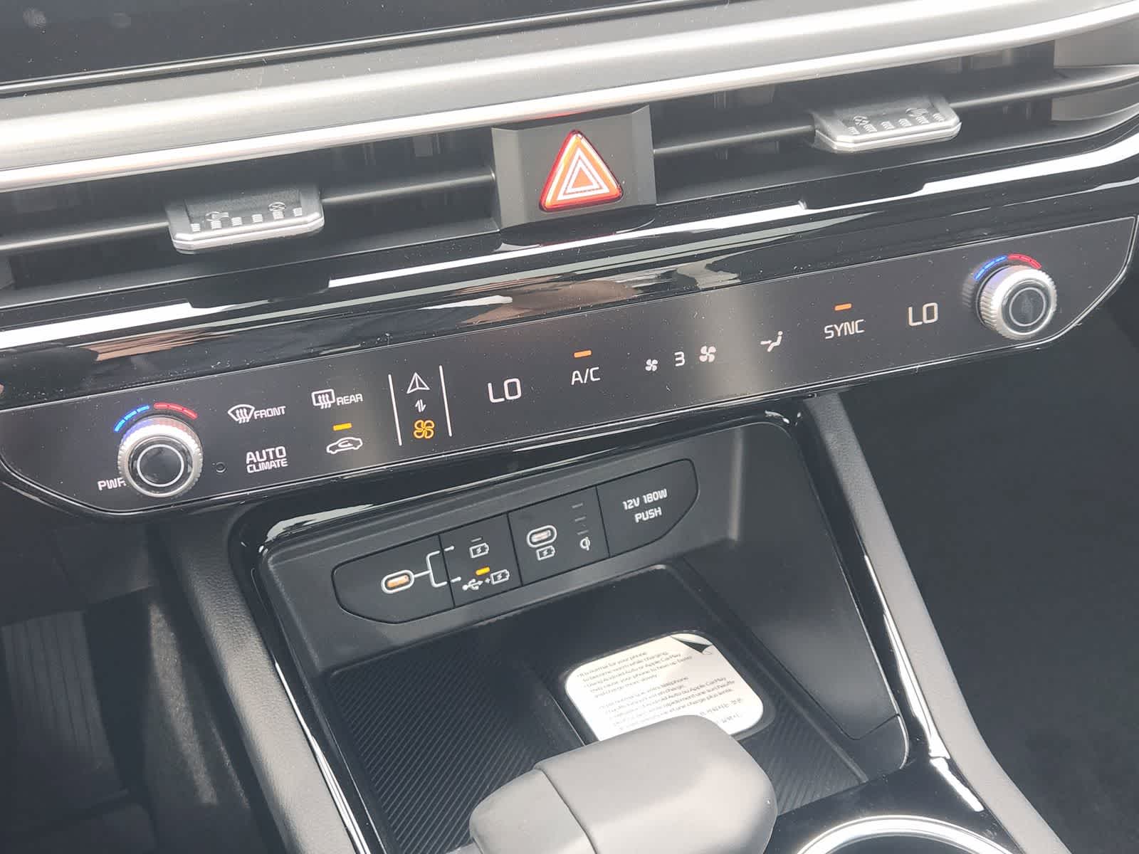 Thumbnail: 2026 Kia K5 - 17